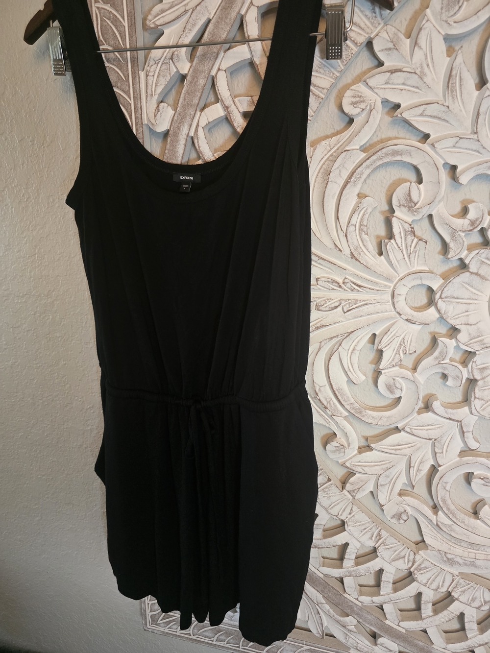 Express Women's Scoop Neck Sleeveless Tie Waist Romper Black S - Picture 6 of 9
